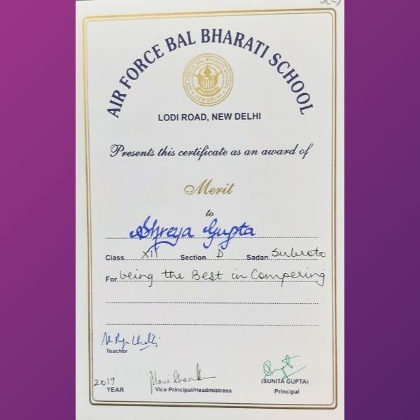 Shreya Gupta - Awards Best in Compering